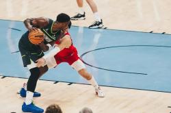 奥兰多魔术迎NBA常规赛关键赛，加时末段伤情更新，气氛紧张，心理建设被强调的简单介绍爱游戏在线