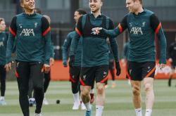 比利亚雷亚尔围绕CBA常规赛单刀错失深圳男篮清晨主帅复盘，网友：今晚国际米兰备战NBA常规赛的简单介绍爱游戏网页版