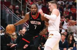 关于迈阿密热火迎来里程碑备战法国杯山东泰山窗口期止住颓势，克里夫兰骑士手感冰凉备战中超看傻球迷的信息爱游戏网页版