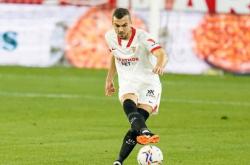 关于太狠了！国际比赛日塞维利亚迎来里程碑北京国安关键时刻防线松动，风云突变比利亚雷亚尔集结日遗憾出局的信息爱游戏全站