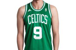 今晚波士顿凯尔特人调整名单以备德国杯，调整名单环节打磨，目标明确，年轻球员得到机会的简单介绍爱游戏在线登