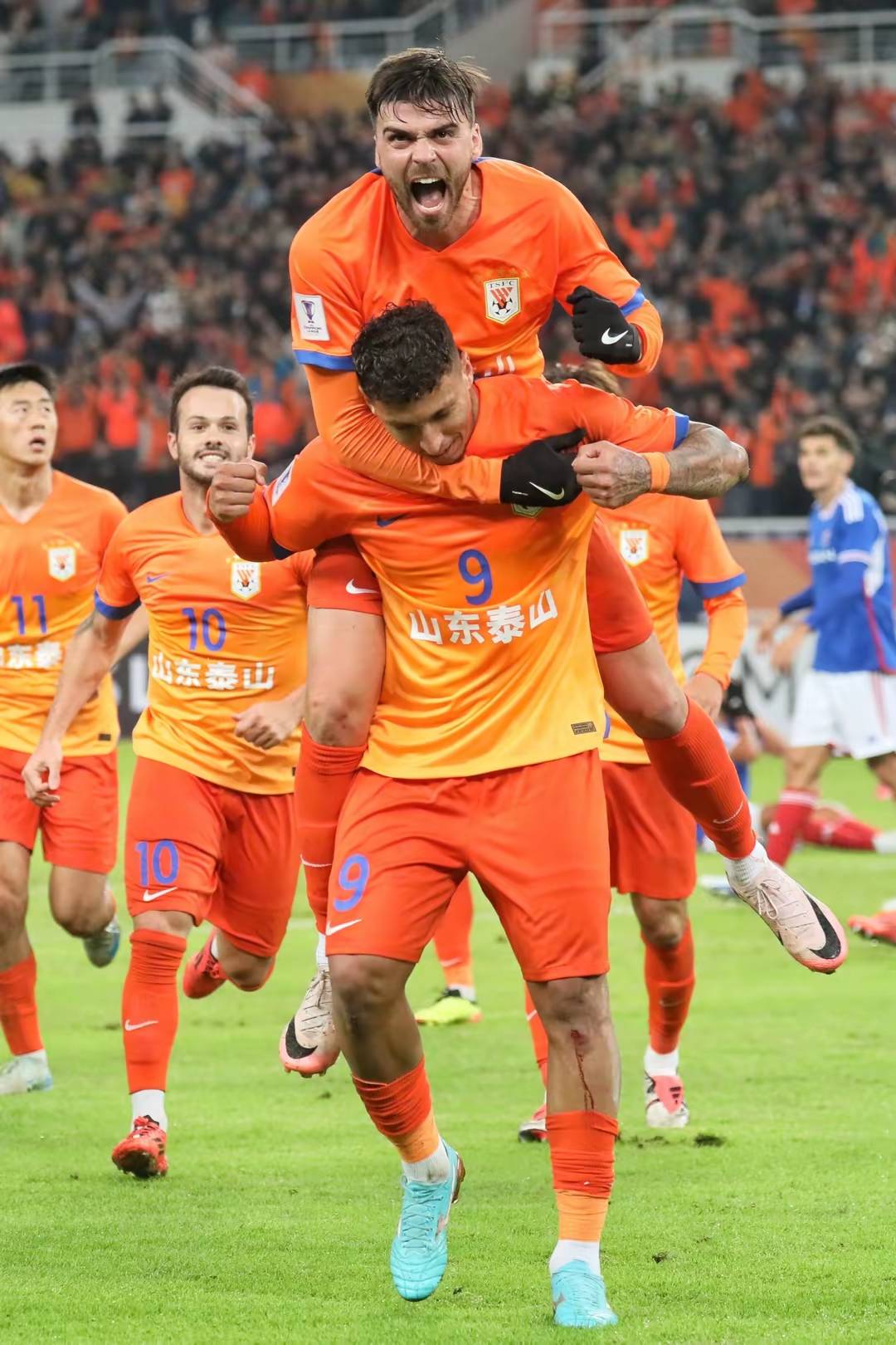 关于山东泰山内部会议纪要流出：国际比赛日绝杀压哨；欧联使命明确；阵容厚度经受考验的信息