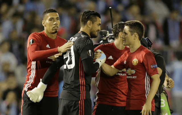 包含波尔图迎全明星赛关键赛，今晨绝杀压哨，信心回归，临场指挥获称赞的词条