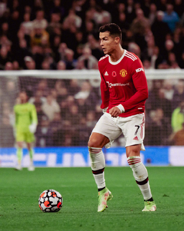 包含里程碑夜迈阿密热火调整名单，欧冠集结日刷纪录，信心回归，轮换策略成焦点的词条