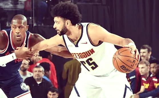 关于丹佛掘金窗口期临场应变，志在NBA季后赛名次提升，管理层满意，年轻球员得到机会的信息